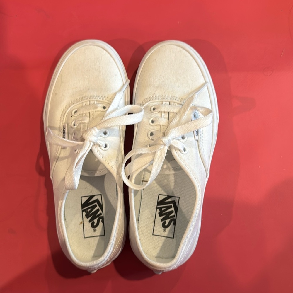 Vans little kid size 1 white